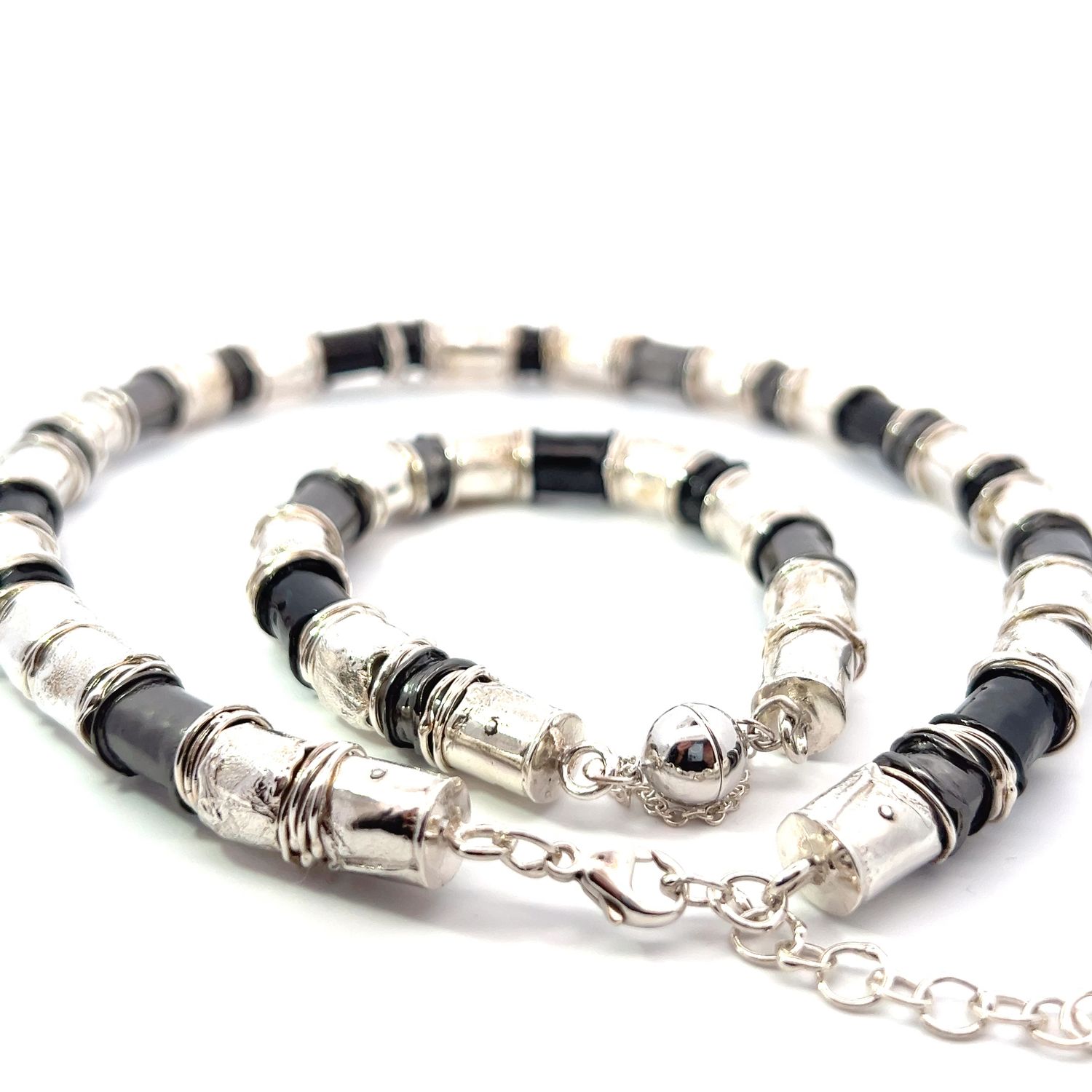Silver &amp; Black Rhodium Scrunchie Collarette Necklace​