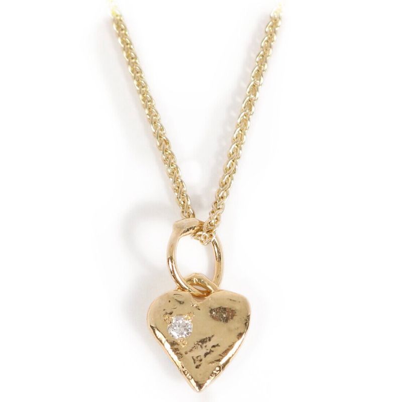 18ct Gold Diamond Heart Pendant (10mm wide)