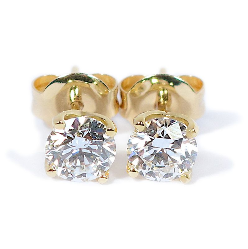 18ct Yellow Gold Claw Set 1.08ct Lab Diamond Stud Earrings