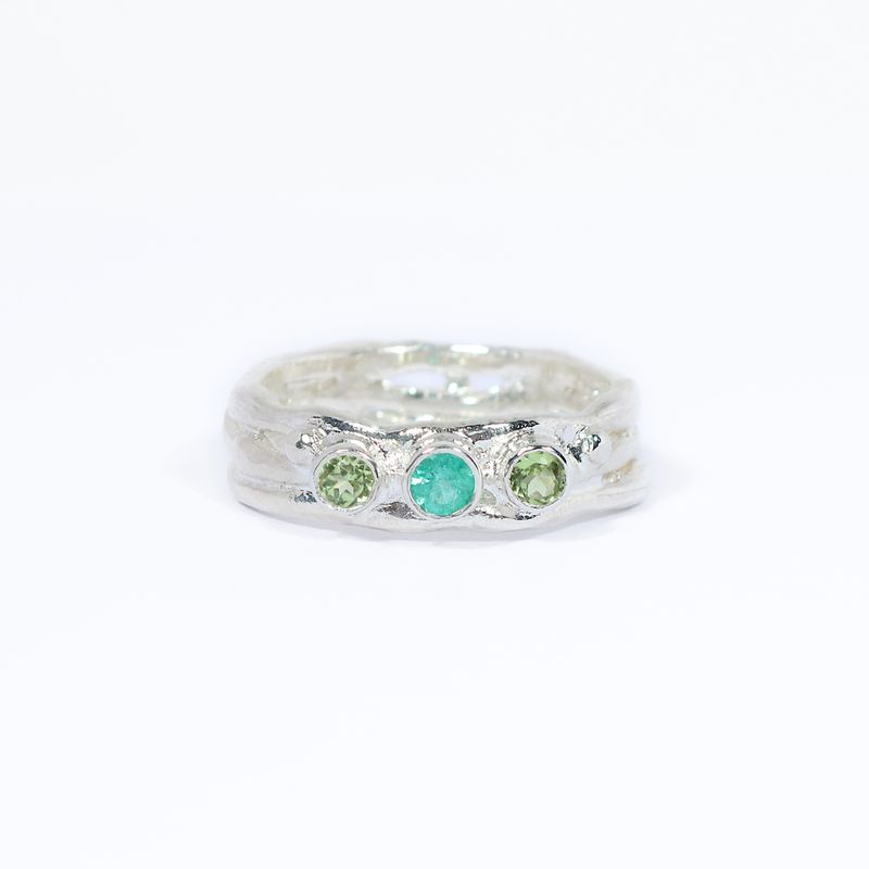 Silver Emerald &amp; Peridot Cyclone 3 Ring
