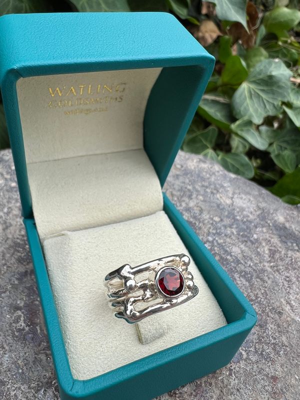Silver 5mm Garnet Cyclone 4 Ring