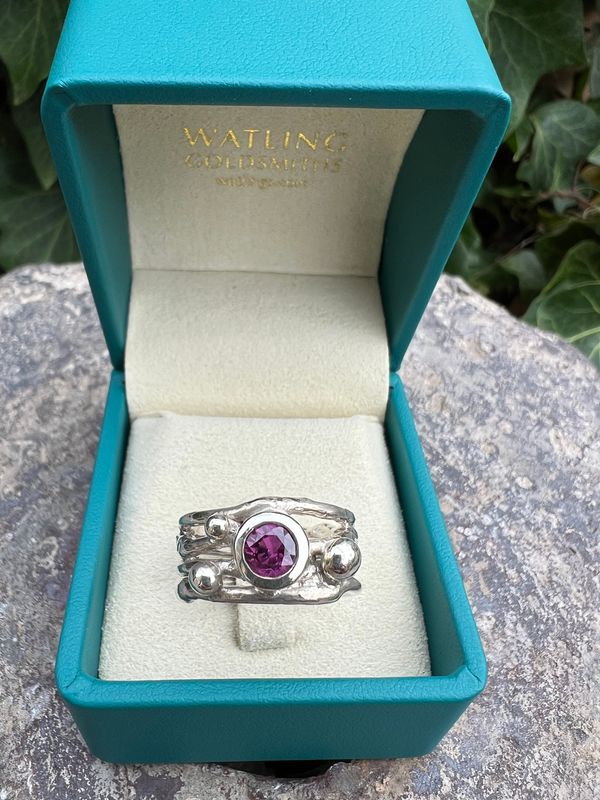 Silver 1ct Sapphire Pink Dark Fuchsia Cyclone 4 Ring