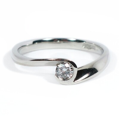 Platinum Diamond 0.16ct Single Stone Pucci Ring