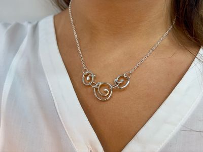 Silver Entranced Necklace