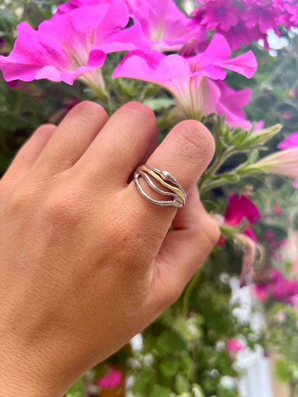18ct White And Yellow Gold Fine Twister Ring