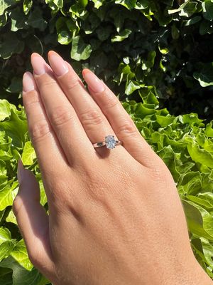 Platinum ​Claw Set 1ct Oval Lab Diamond Ring