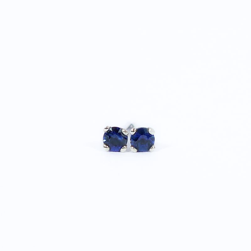 9ct White Gold Claw Set Blue Sapphire Stud Earrings