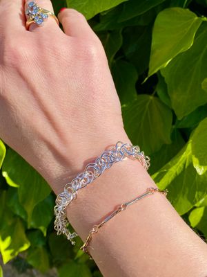 Silver Fine Entwine T-Bar Bracelet