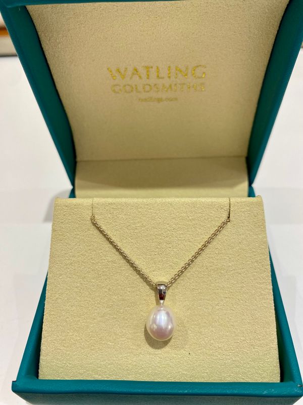 Silver Freshwater Pale Pink 9mm Pearl Pendant