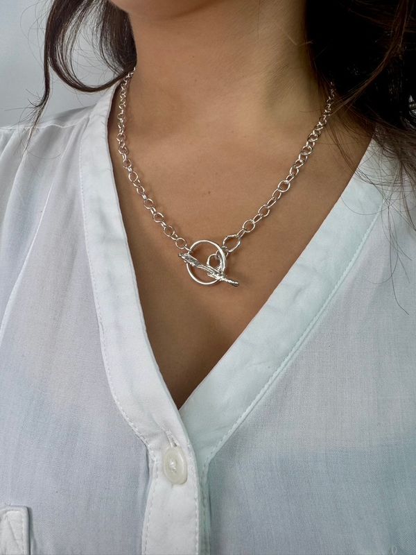 Silver Fleur T-Bar Chain