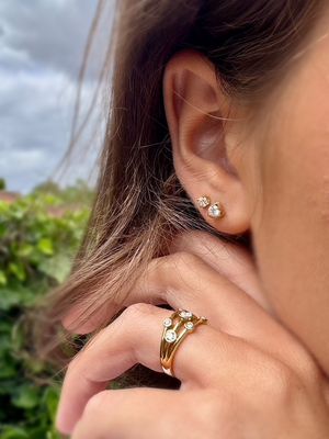18ct Gold Floating Diamond Stud Earrings