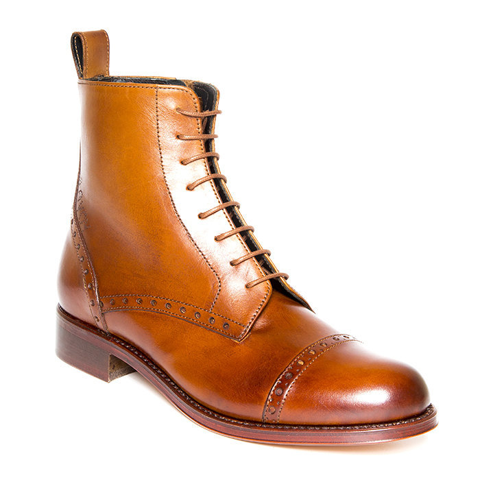 Savoy Cats Roma SAVOY CATS Artist Brown Boots Performing Dancing thumbnail 2