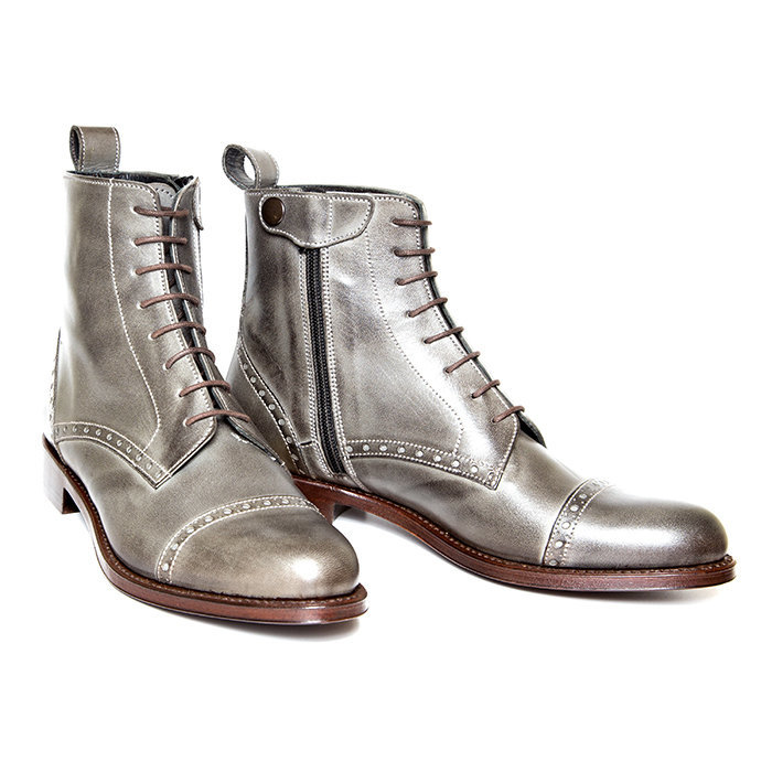 Savoy Cats Copenhagen SAVOY CATS Artist Grey Boots Perform Dancing thumbnail 3