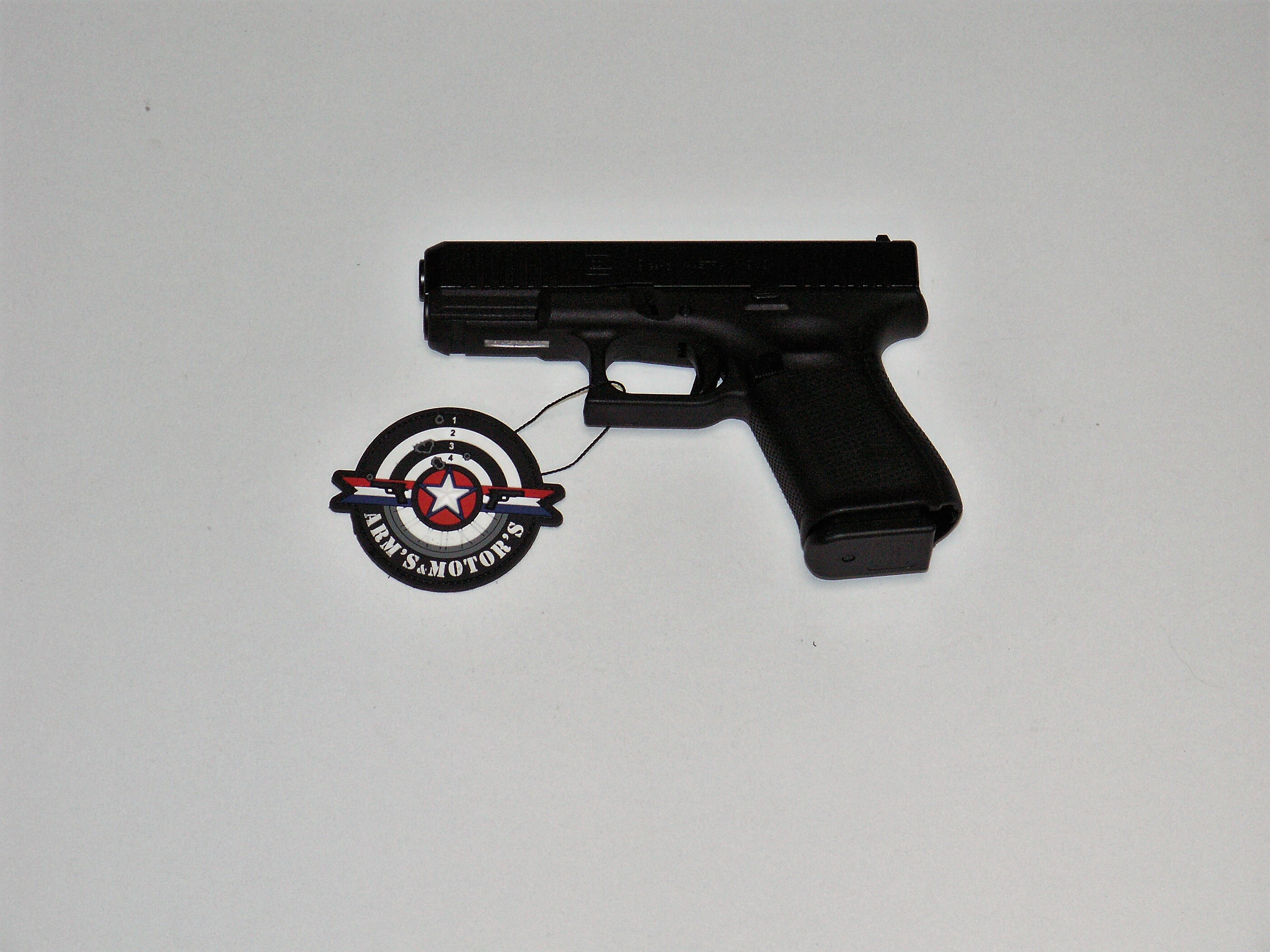 GLOCK 19 DISPO SUR COMMANDE