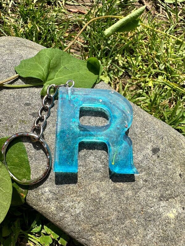 Buchstabe R
