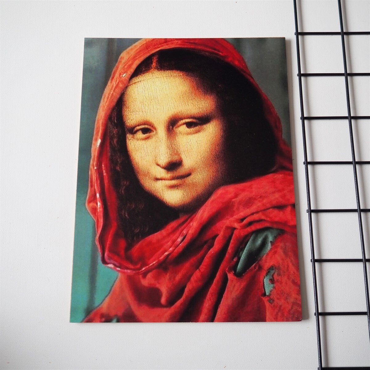 Mona Lisa Red Poster