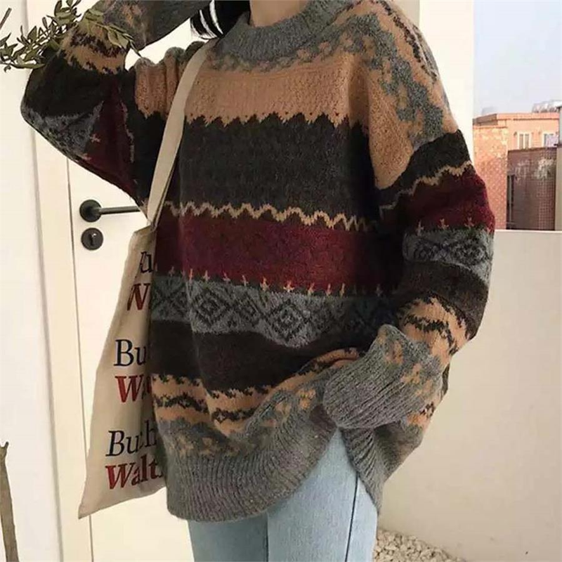 Vintage Design Unisex Sweater