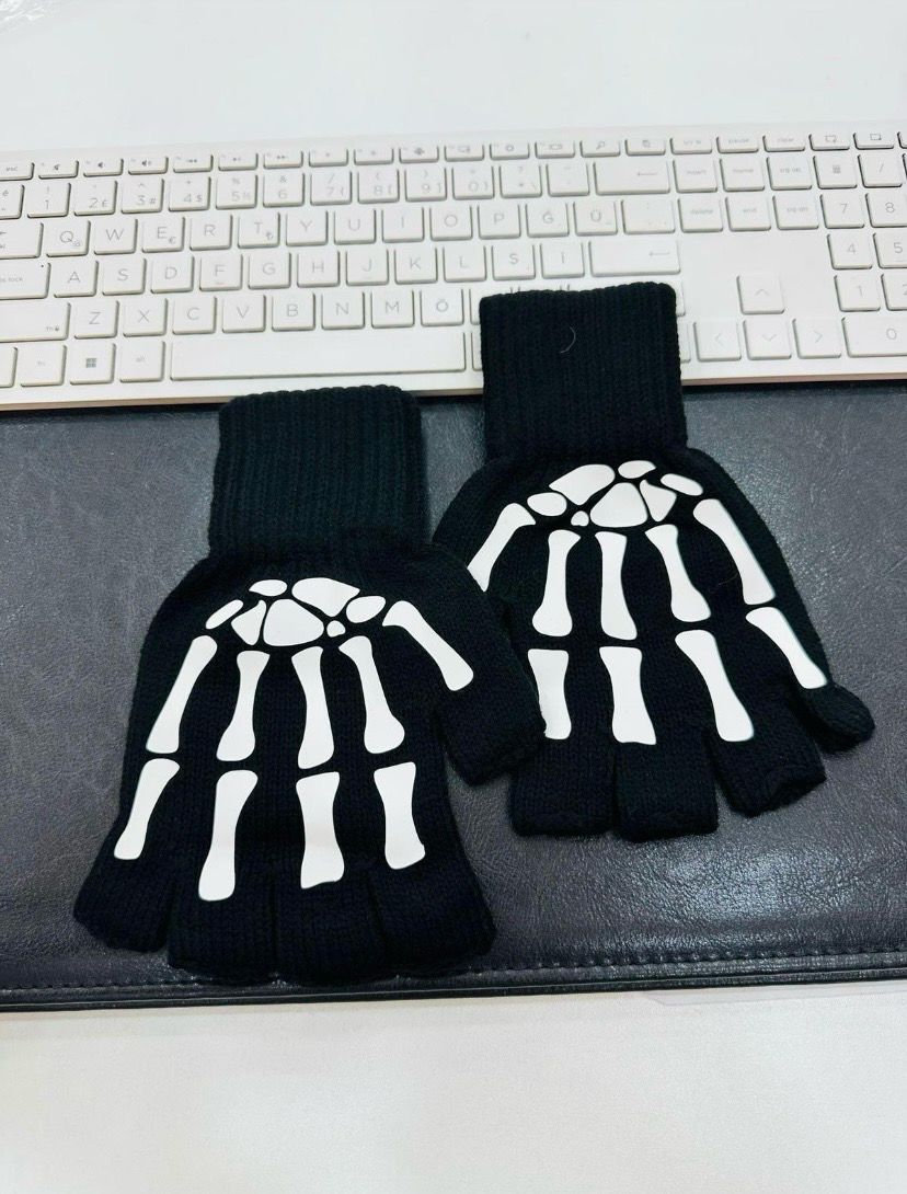 Black Cutout Finger Skeleton Gloves