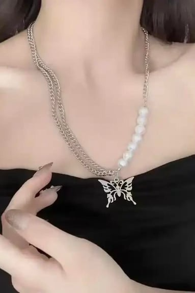 Butterfly White Pearl Necklace