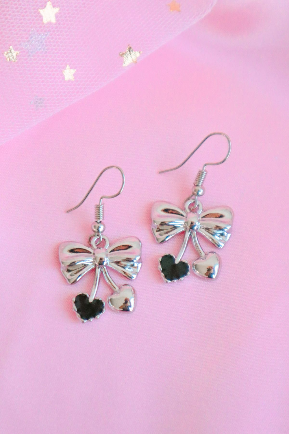 Black Pearl Bow Earrings