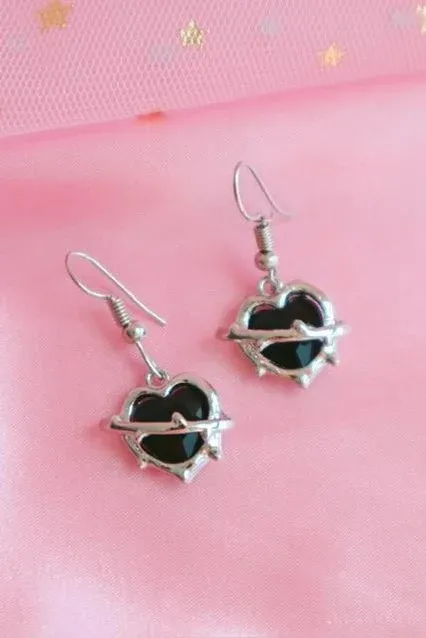 Blach Chained Heart Earrings