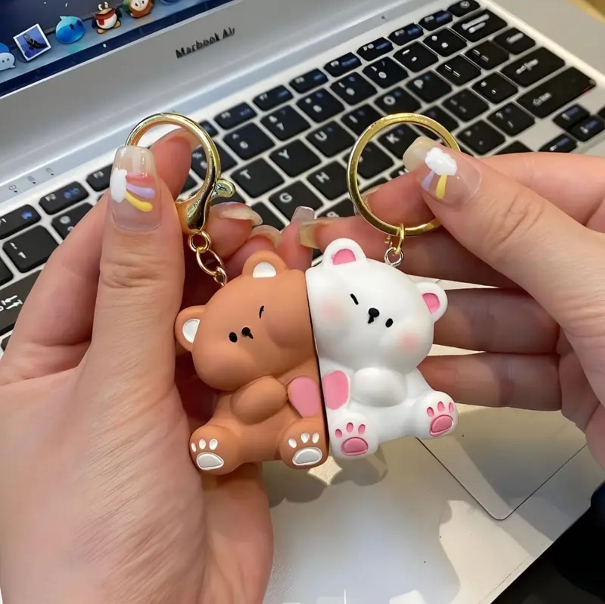 2 Pcs Bestie Hug Magnetic Keychain