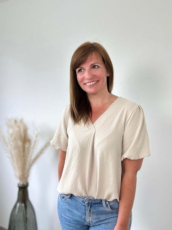 blouse Charlie beige blouse Charlie beige
