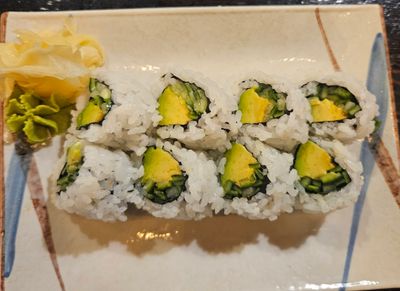 Avocado &amp; Cucumber Roll