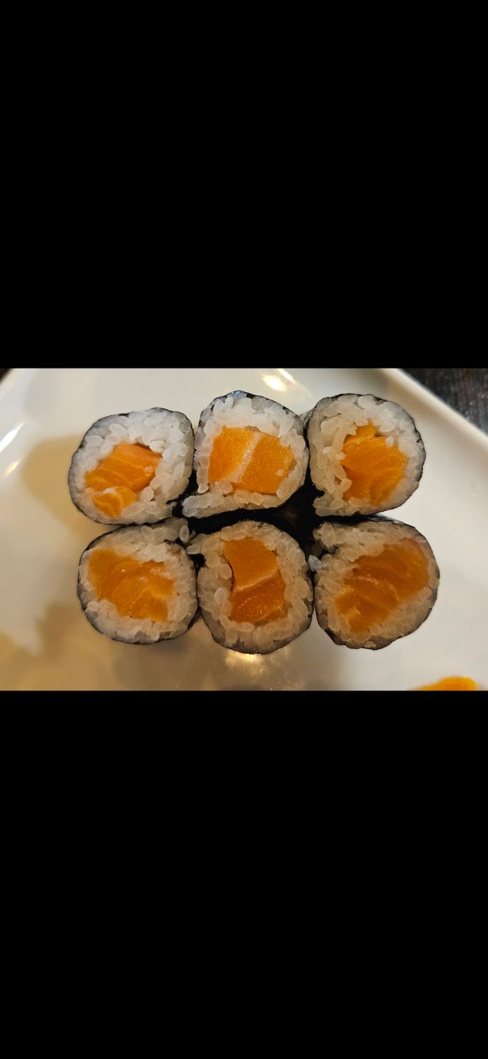 Salmon Maki