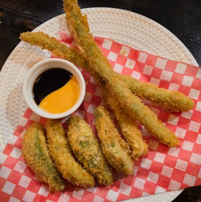 Avocado &amp; Asparagus Crunch Tempura