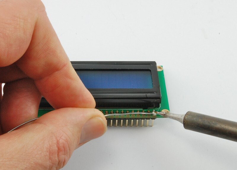 LCD 1602, ملحوم