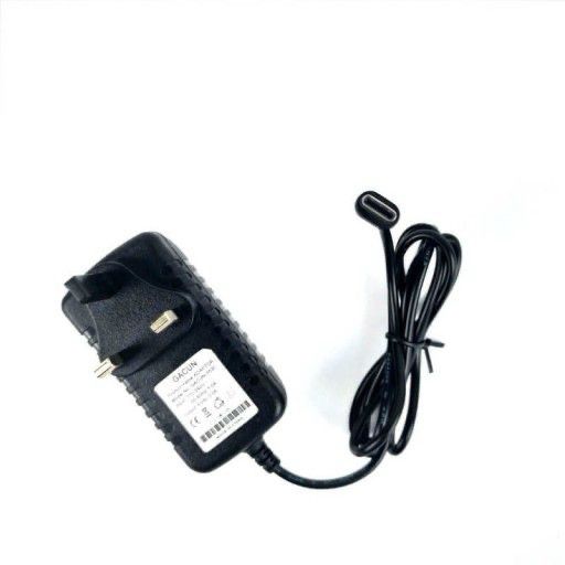 Raspberry Pi 4 power supply 