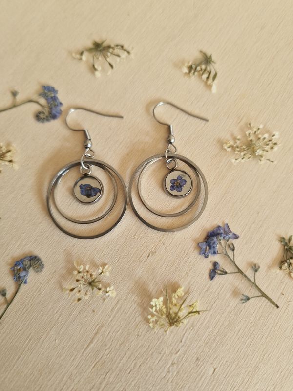 Orecchini doppio cerchio nontiscordardime