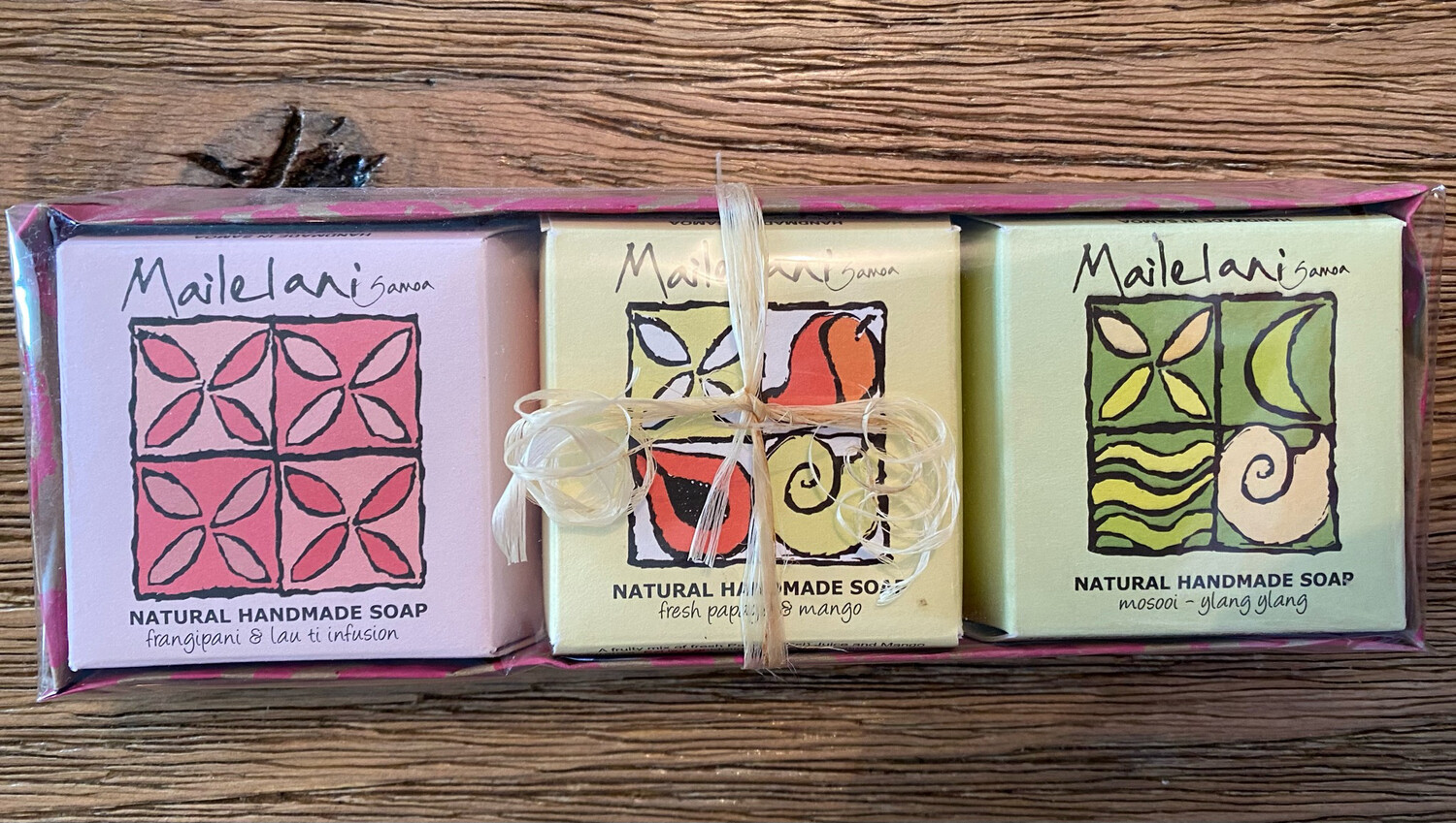 Soaps Gift Set: Frangipani, Fresh Papaya & Mango & Moso'oi (Ylang ylang)