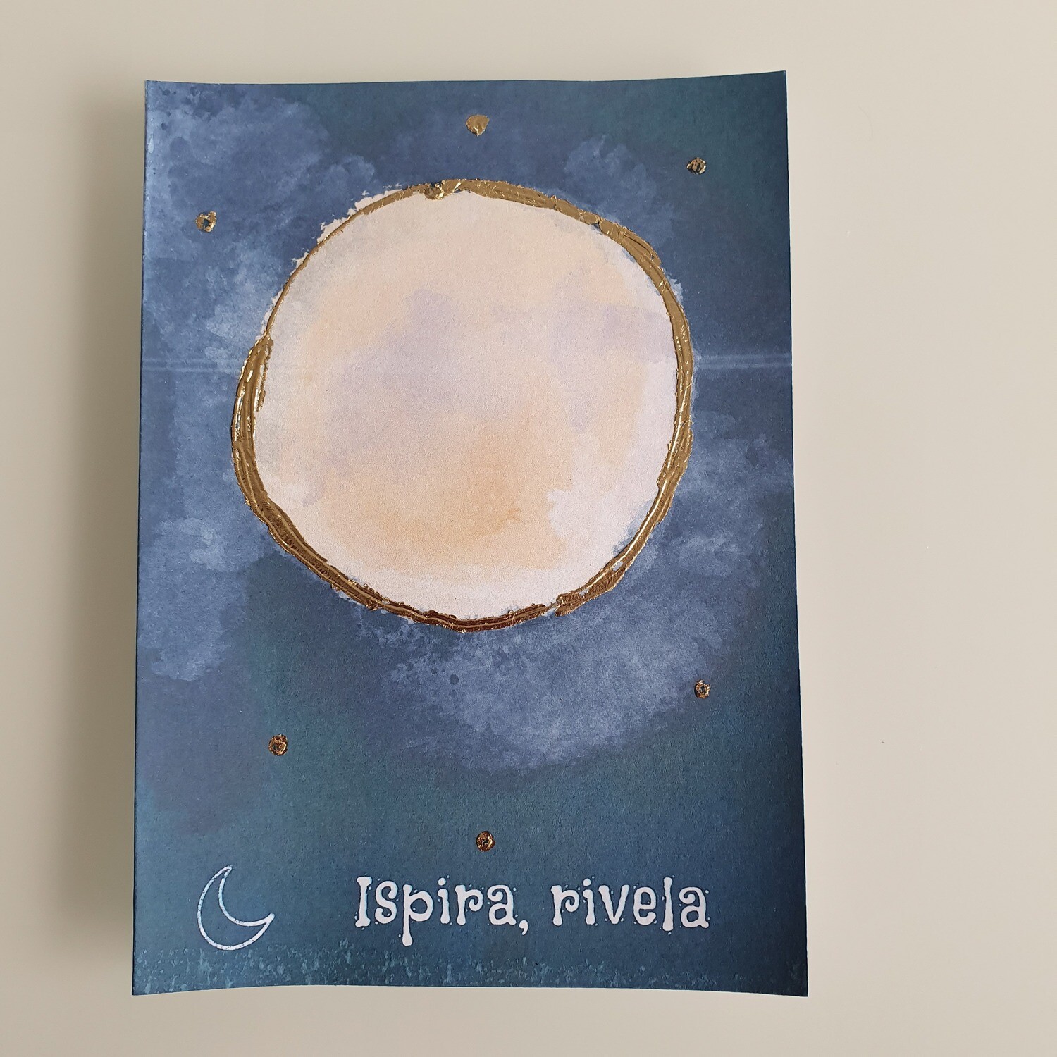 Biglietto auguri planetario, la Luna