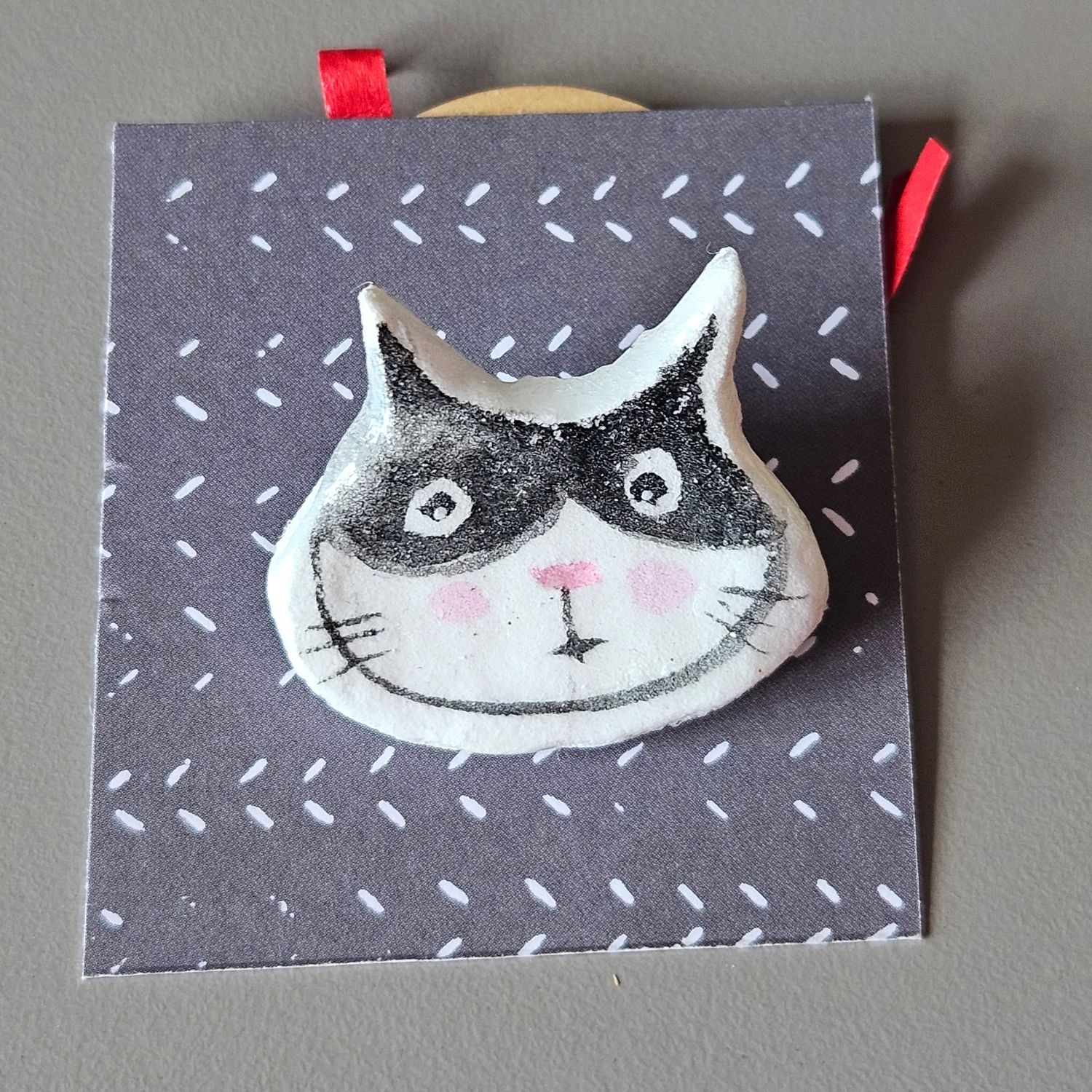 Spilla gatto cartapesta  894