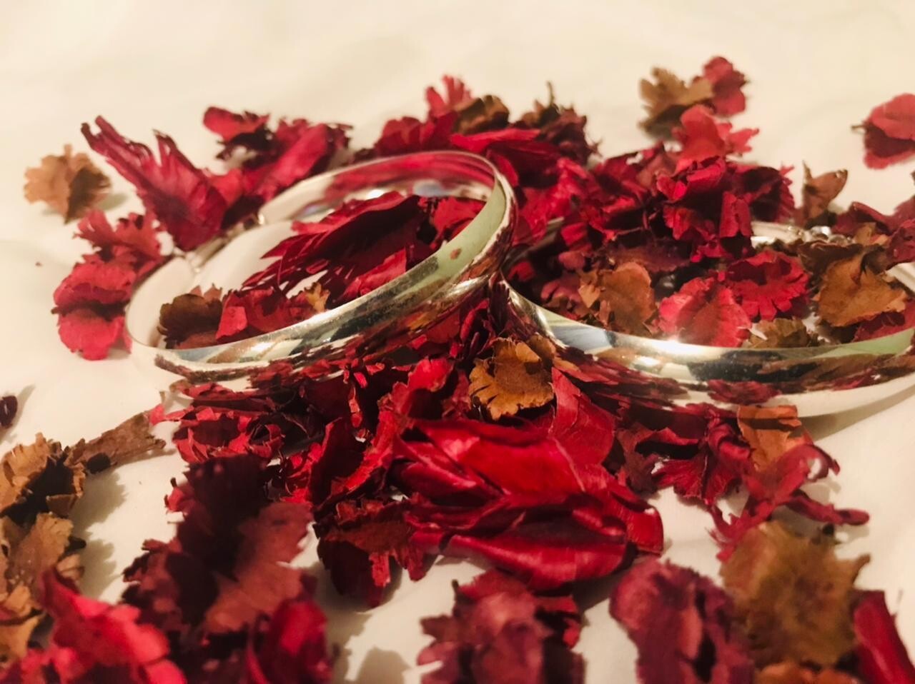 hoop round silver earrings