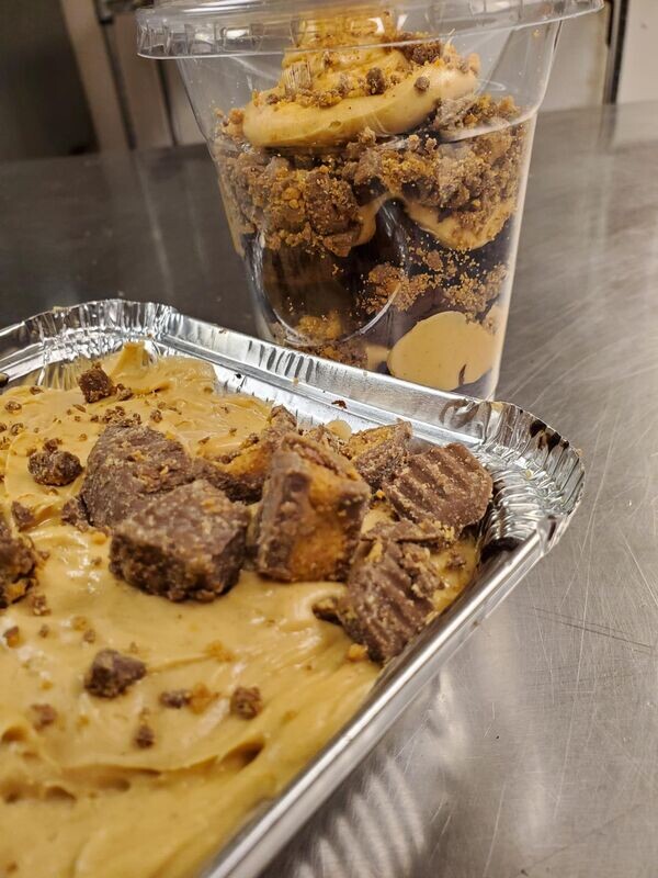 Peanut Butter Cup Cake