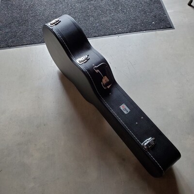 CONSIGNMENT Gearlux Guitar Case In Store Purchase