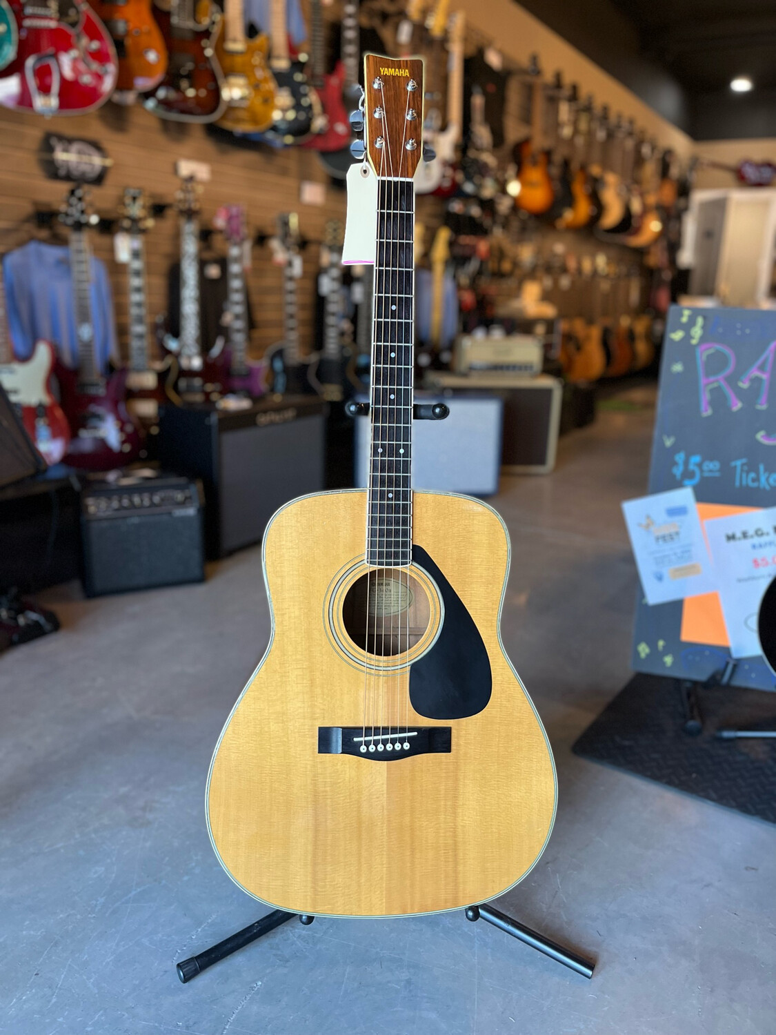 consignment-yamaha-fg-340-ii-in-store-purchase-only