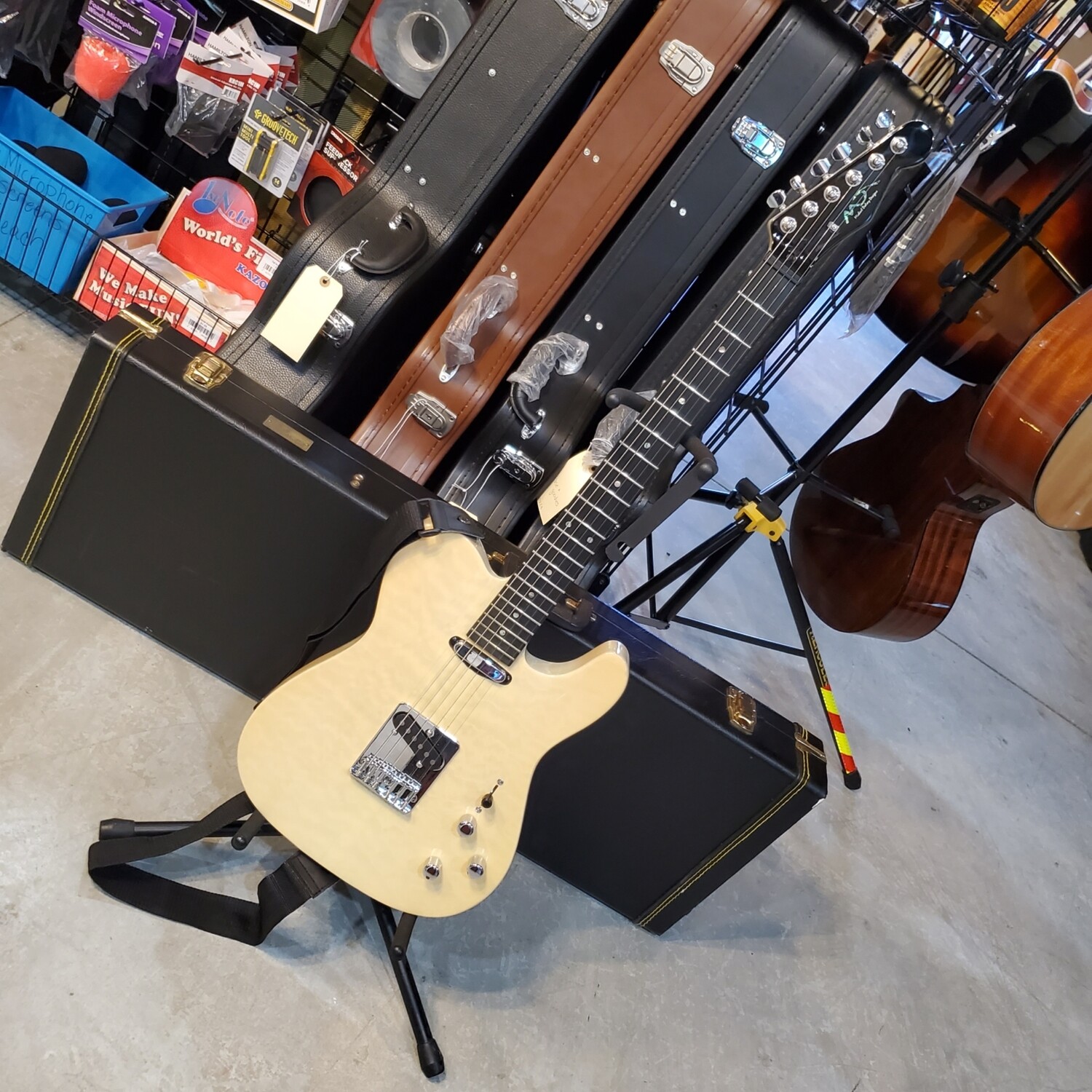 CONSIGNMENT Michael Dolsey Designs Tele Style Cream Guitar With Case
