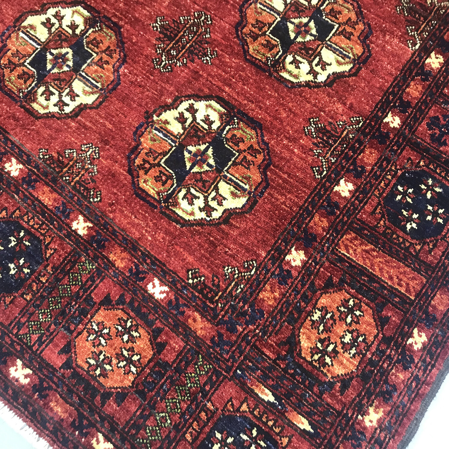 Traditional 6 x 9 Rug