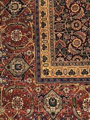 Traditional Room-Size Rug