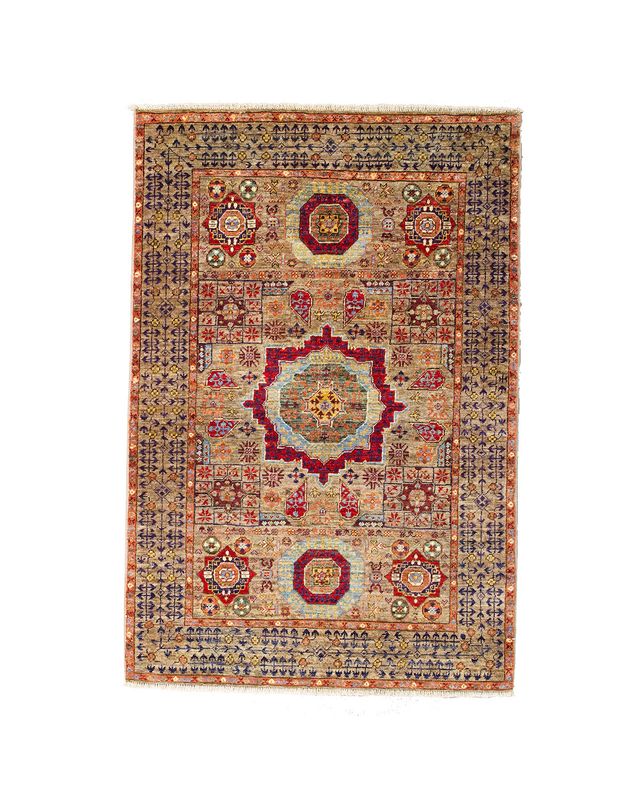 Traditional Pakistan 3 x 5 Rug