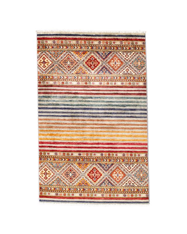 Traditional Pakistan 3 x 5 Rug