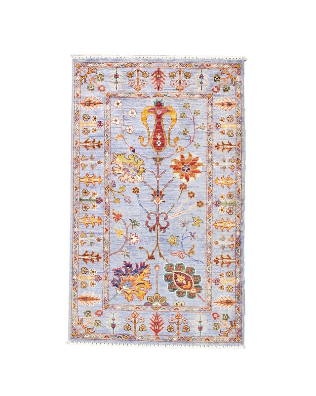 Traditional Pakistan 3 x 5 Rug