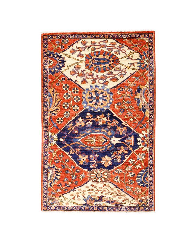 Traditional Pakistan 3 x 5 Rug