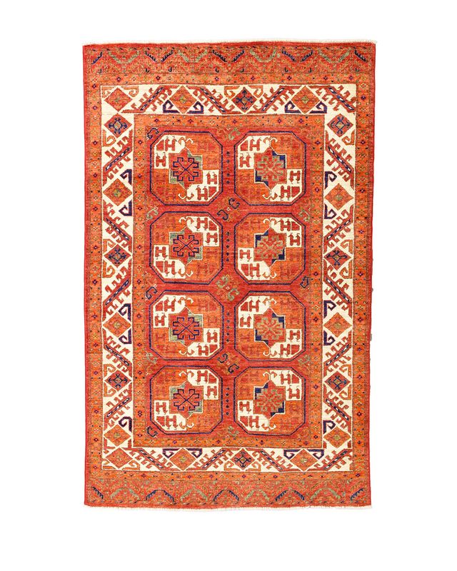 Traditional Pakistan 4 x 6 Rug