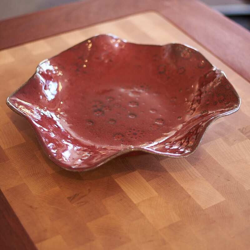 Doten - Maroon Flower Textured Wave Bowl