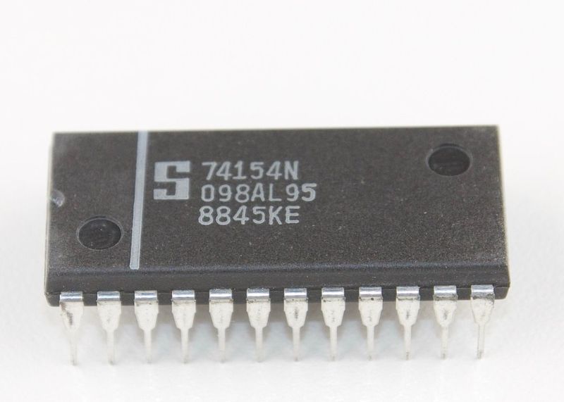 74154 Decoder/Demultiplexer